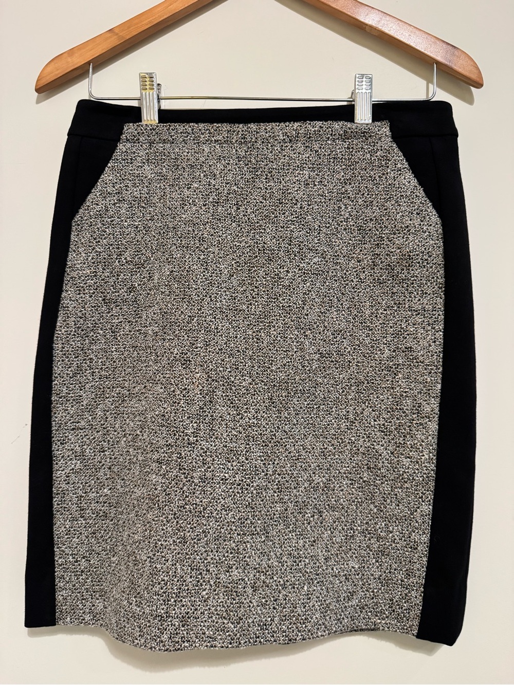 White House Black Market Black & Gray Tweed-Front Pencil Skirt